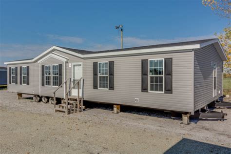 To <strong>move</strong> a single-wide <strong>mobile home</strong> using the full-service <strong>moving</strong> service and the same distance of up to 60 miles will cost about $3,000-$5,000. . Free mobile homes to be moved in louisiana